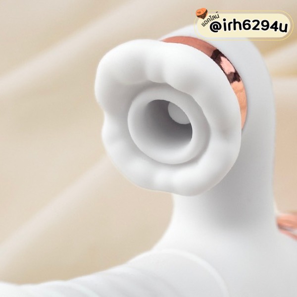 automatic thrusting dildo with c spot sucking